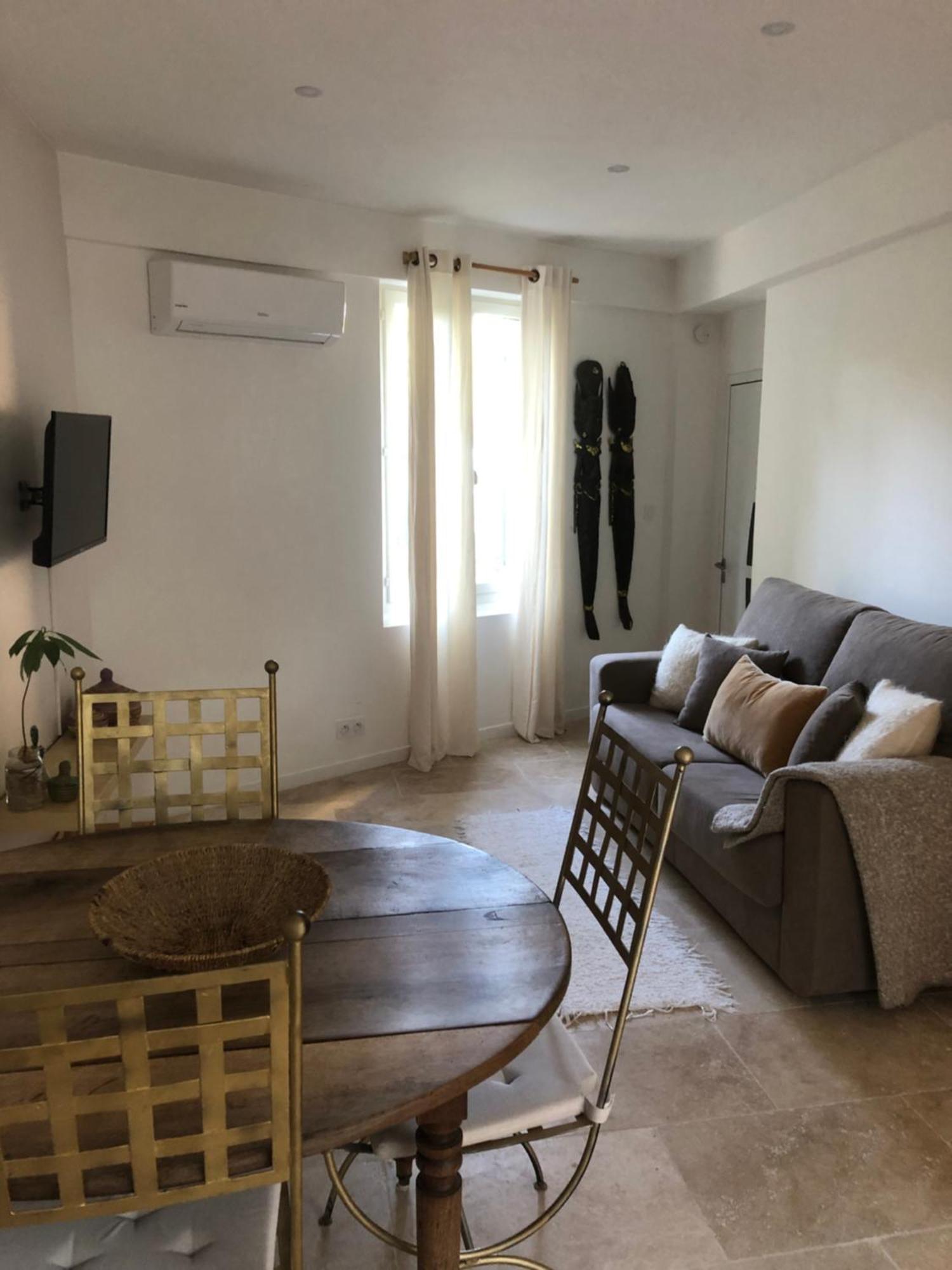 Studio Lumineux Villeneuve-lès-Avignon Εξωτερικό φωτογραφία